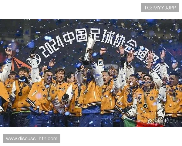 中国足球迎来新挑战 亚冠赛场展现实力 力争突破历史纪录