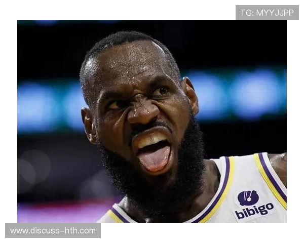 湖人逆转勇士詹姆斯高光引爆全场球迷热情